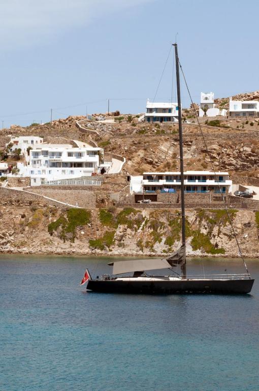 Vana Holidays Ornos  Exterior foto