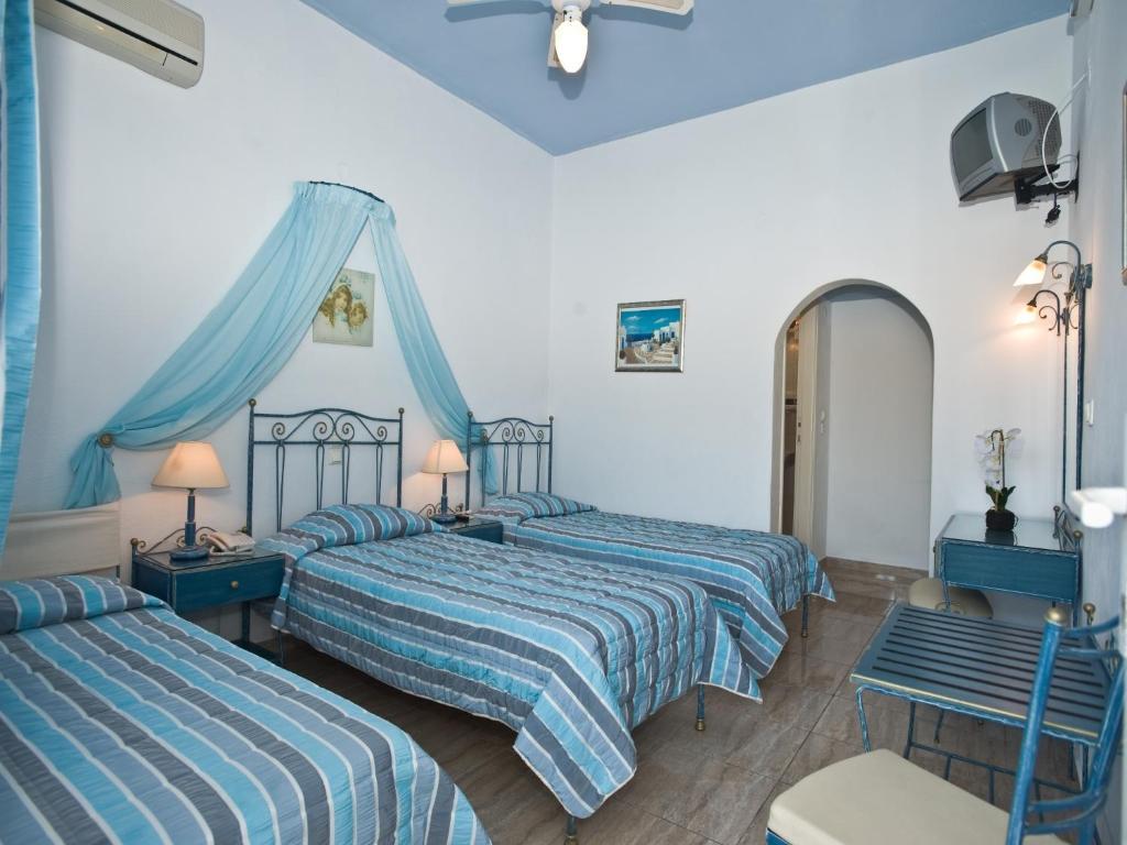 Vana Holidays Ornos  Zimmer foto